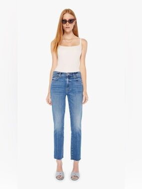 MOTHER The Rascal Ankle Fray Jeans in “Opposites Attract,” size 28